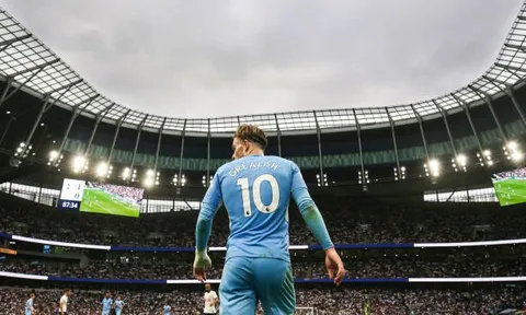 Bước thụt lùi trầm trọng của Jack Grealish