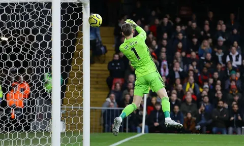 'Một sai lầm kinh khủng của De Gea'