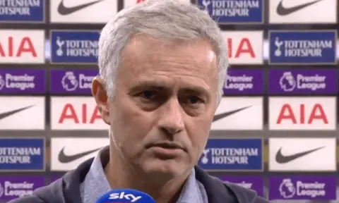 Tottenham giành 3 điểm, Mourinho bình luận ngay cơ hội vô địch EPL