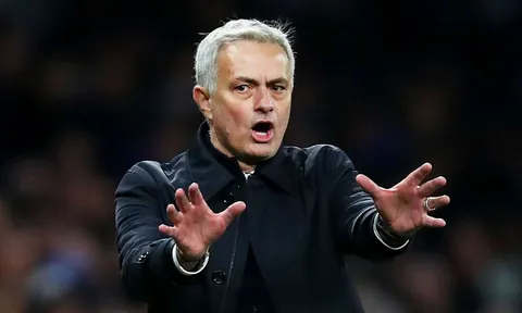 Mourinho: "CĐV Tottenham không hề thích tôi"