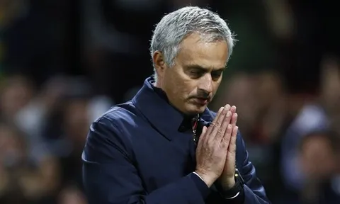 "Mourinho đã gọi điện riêng xin lỗi tôi"