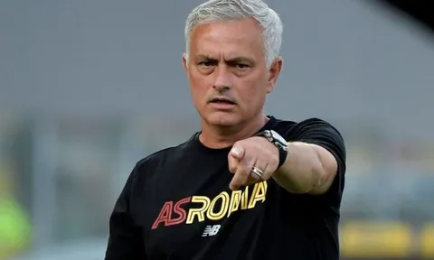 Mourinho đánh chiếm máy quét đẳng cấp với Arsenal