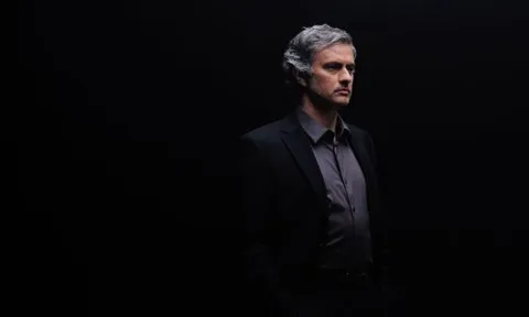 Mourinho: Khi ông đã biết lùi một bước để tiến ba bước!