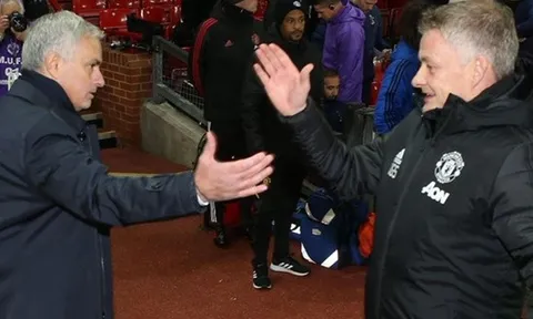 'Mourinho không thể phàn nàn bất cứ điều gì'