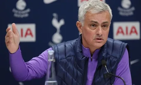 Mourinho nói 1 câu thẳng thắn về khả năng vô địch EPL của Tottenham