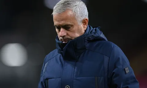 "Mourinho sẽ bị cầu thủ trở mặt khi điều đó xảy ra"