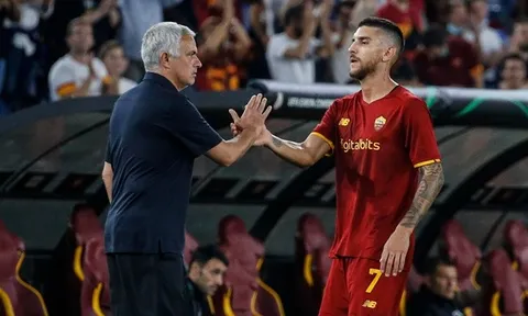 Mourinho tìm được họng pháo tại AS Roma