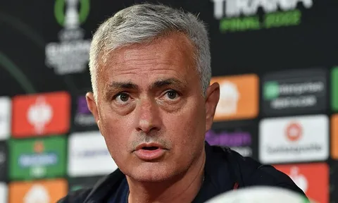 Mourinho: "Tôi không mê tín"