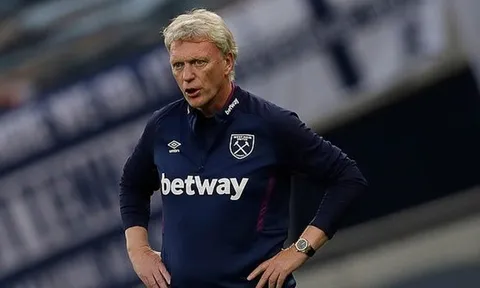 Thua trận, David Moyes chất vấn BTC Premier League về Man Utd