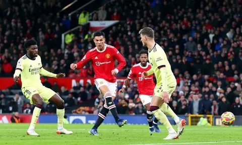 "M.U đã đến và thổi bay Arsenal khỏi thương vụ"