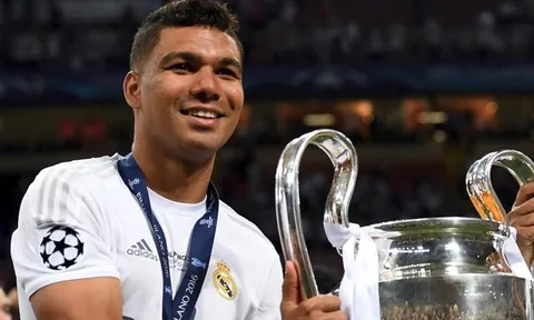 MU mua Casemiro và cái nhìn sai về nhà Glazer