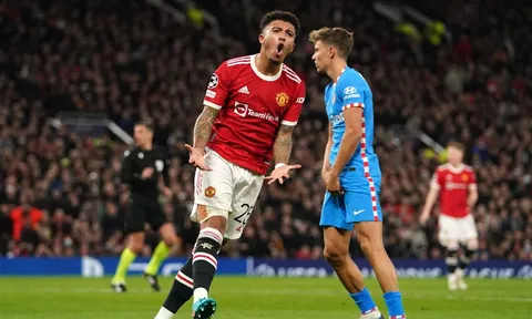 MU trả giá cho những quyết sách sai lầm