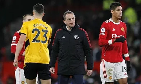 "Tôi nghĩ việc Man United bổ nhiệm ông ấy thật kỳ lạ"