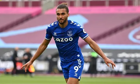 Mục tiêu của Arsenal lại chấn thương