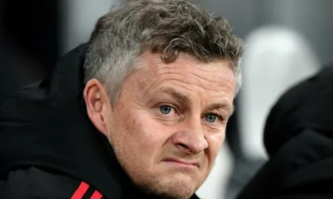 Mục tiêu trong mơ "giảm giá kịch sàn", Solskjaer vẫn chưa thể ăn mừng