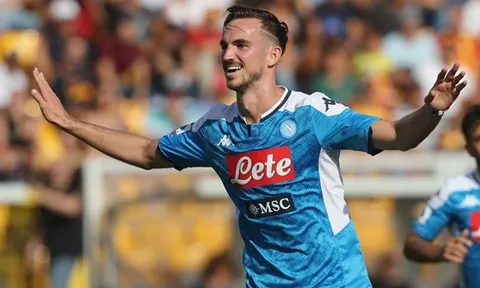 Muốn đưa sao Napoli hồi hương, Real Madrid phải chồng đủ 90 triệu euro