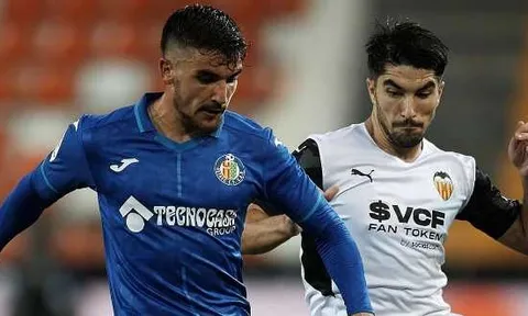 Murtough hành động, Man Utd tìm ra giải pháp bất ngờ cho nỗi lo của Ole