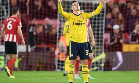 '10 năm trước tôi gọi Arsenal là những đứa trẻ và giờ họ vẫn vậy'