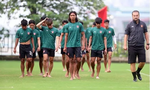 Myanmar tạo chú ý trong buổi tập chuẩn bị gặp U23 Việt Nam