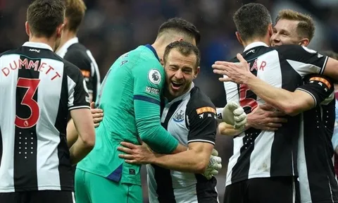 Newcastle tạm thoát hiểm