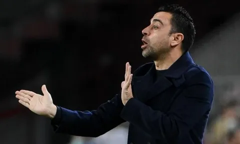 "Napoli là đối thủ mang đẳng cấp Champions League"