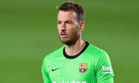 Arsenal đàm phán chiêu mộ sao Barcelona