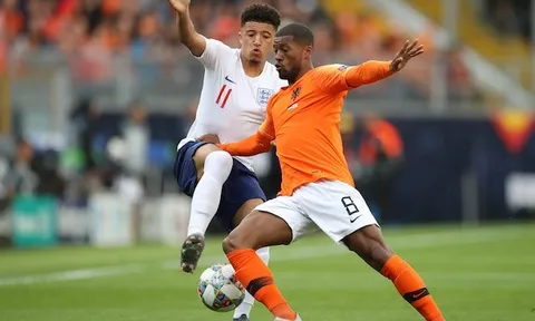 Tỏ vẻ lạnh lùng, Man City vẫn khiến MU lao đao trong thương vụ Sancho