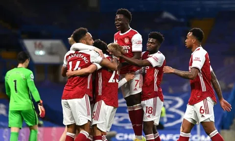 Nếu chiêu mộ Buendia, Bissouma, đội hình Arsenal khủng đến cỡ nào?