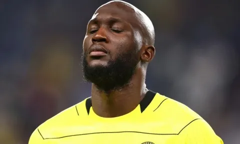 "Nếu là Lukaku, tôi sẽ rất xấu hổ"