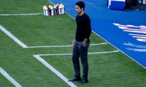 "Nếu một trong số họ chấn thương, Arsenal sẽ gặp rắc rối"