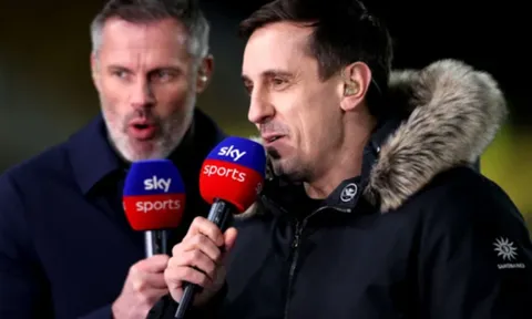 Neville, Carragher nêu 2 đối thủ Arsenal khó nhằn nhất sự nghiệp