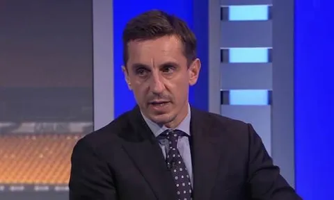 Neville cạn lời khi nhìn dàn sao Man Utd đi du hí