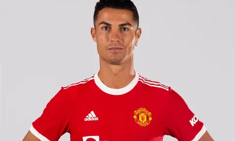 Bỏ qua Sancho, Solskjaer hãy dùng mũi đinh ba RPG chiến Newcastle