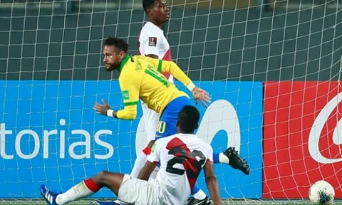 Neymar lập hat-trick, Brazil lội ngược dòng trong thế hơn 2 người
