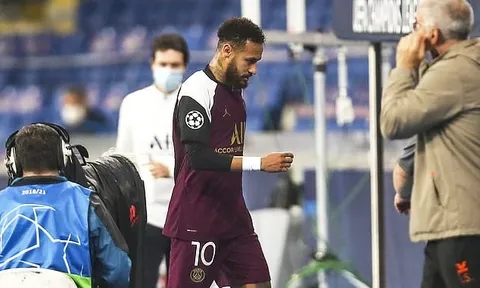 Neymar tập tễnh rời sân, PSG giành chiến thắng trong thấp thỏm