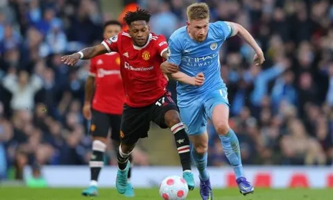 Nghiền nát Man Utd, De Bruyne lên tiếng về cuộc đua song mã với Liverpool