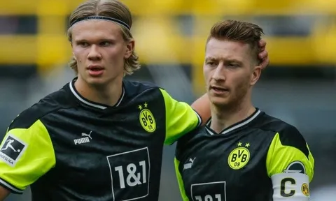 Ngược dòng đại thắng, Dortmund phả hơi nóng vào Top 4 Bundesliga