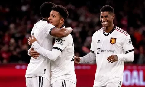 Arsenal được khuyên mua ngôi sao Man United