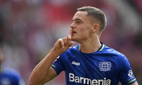 Người đại diện nói về tương lai của tài năng Bundesliga
