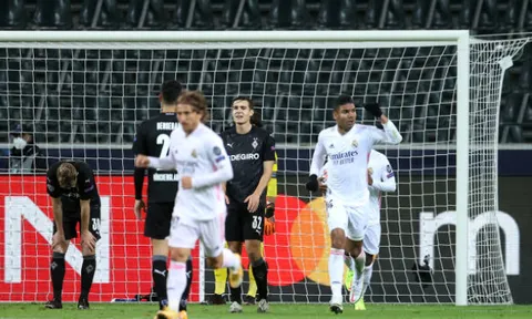 "Người không phổi" tỏa sáng, Real Madrid thoát thua nghẹt thở trước Gladbach