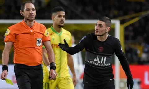 Người PSG tố cáo trọng tài sau cơn địa chấn