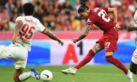 Người thắng kẻ thua ở Liverpool sau trận Salzburg