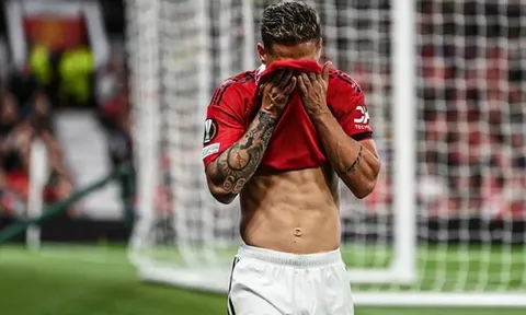 Người thắng kẻ thua ở Man Utd sau trận Sociedad