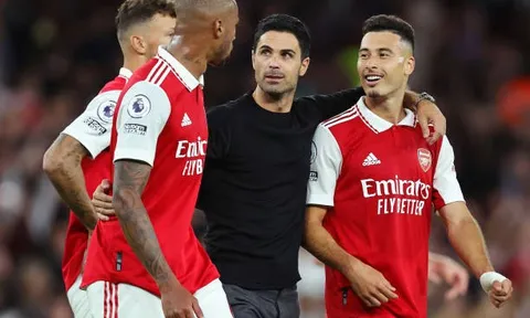 Người thắng kẻ thua sau trận Arsenal 2-1 Villa