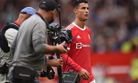 MU được chia tiền thưởng thế nào ở Premier League?