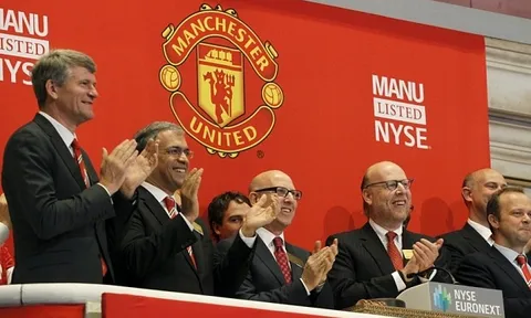Nhà Glazers gật đầu, chốt giá khủng bán đứt Man Utd