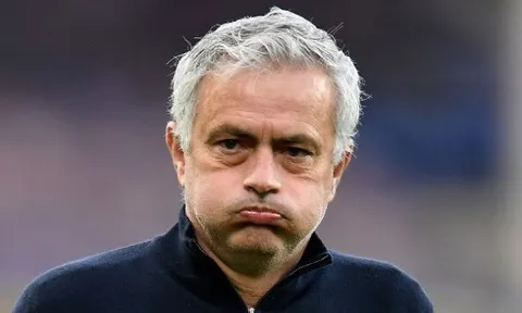 Nhà vô địch EURO từ chối chơi dưới trướng Jose Mourinho