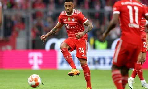 Nhà vô địch World Cup ẩn ý với Man Utd và Arsenal