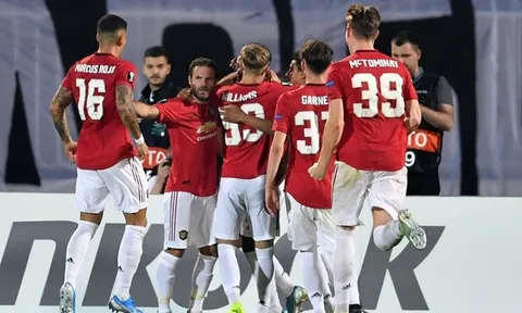 Nhìn Man Utd bây giờ, Solskjaer có lí khi nói CLB 'đi đúng hướng'