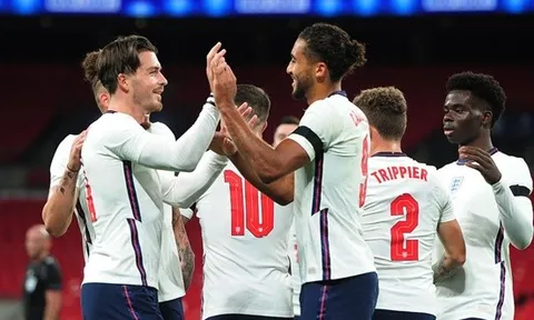 NHM Man Utd tiếc nuối: "Bỏ Sancho và móc hầu bao vì cậu ta. Một tài năng khó tin"